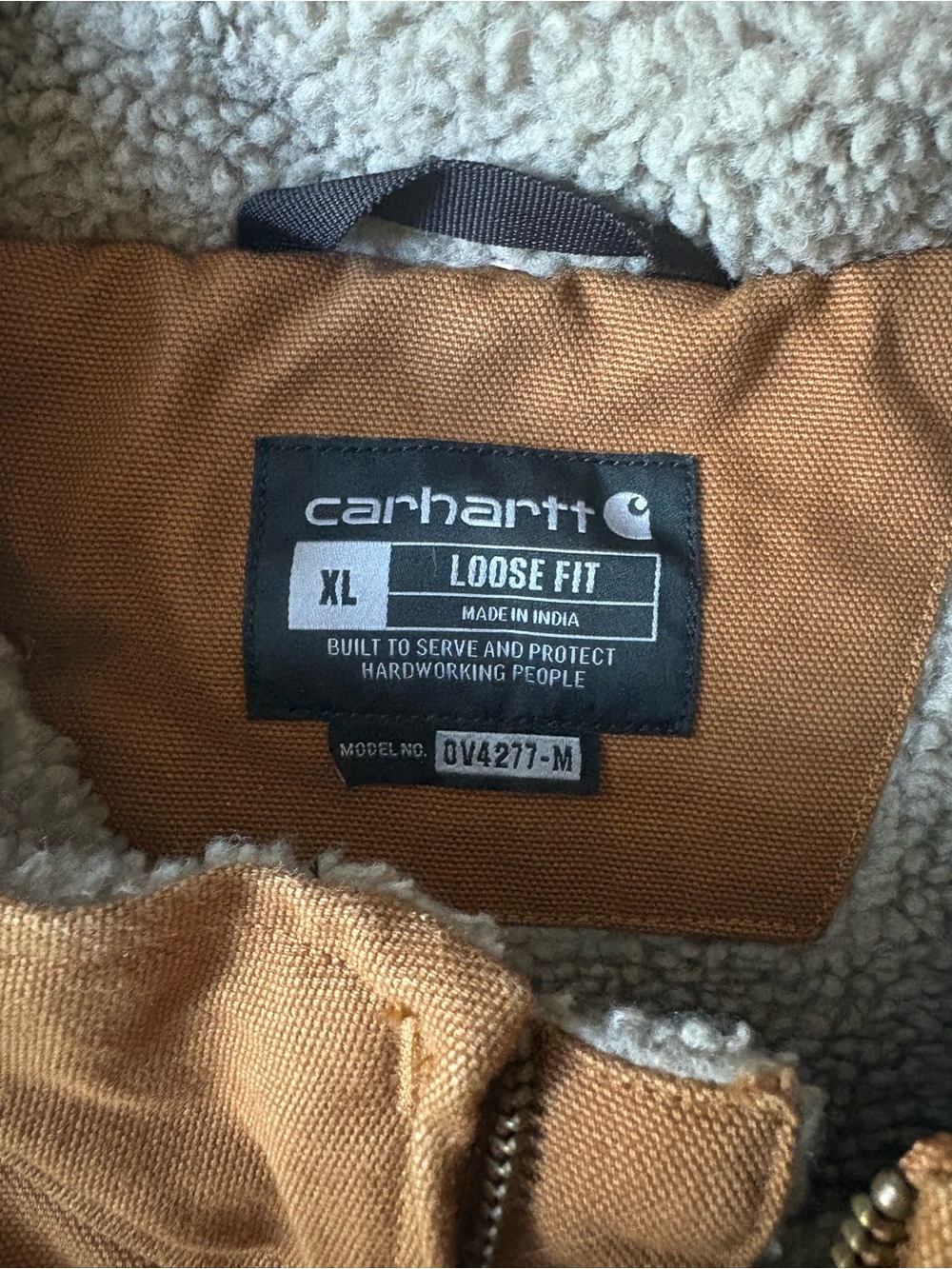 Carhartt Men's Duck Sherpa-Lined Mock Neck Vest - Picture 3 of 4